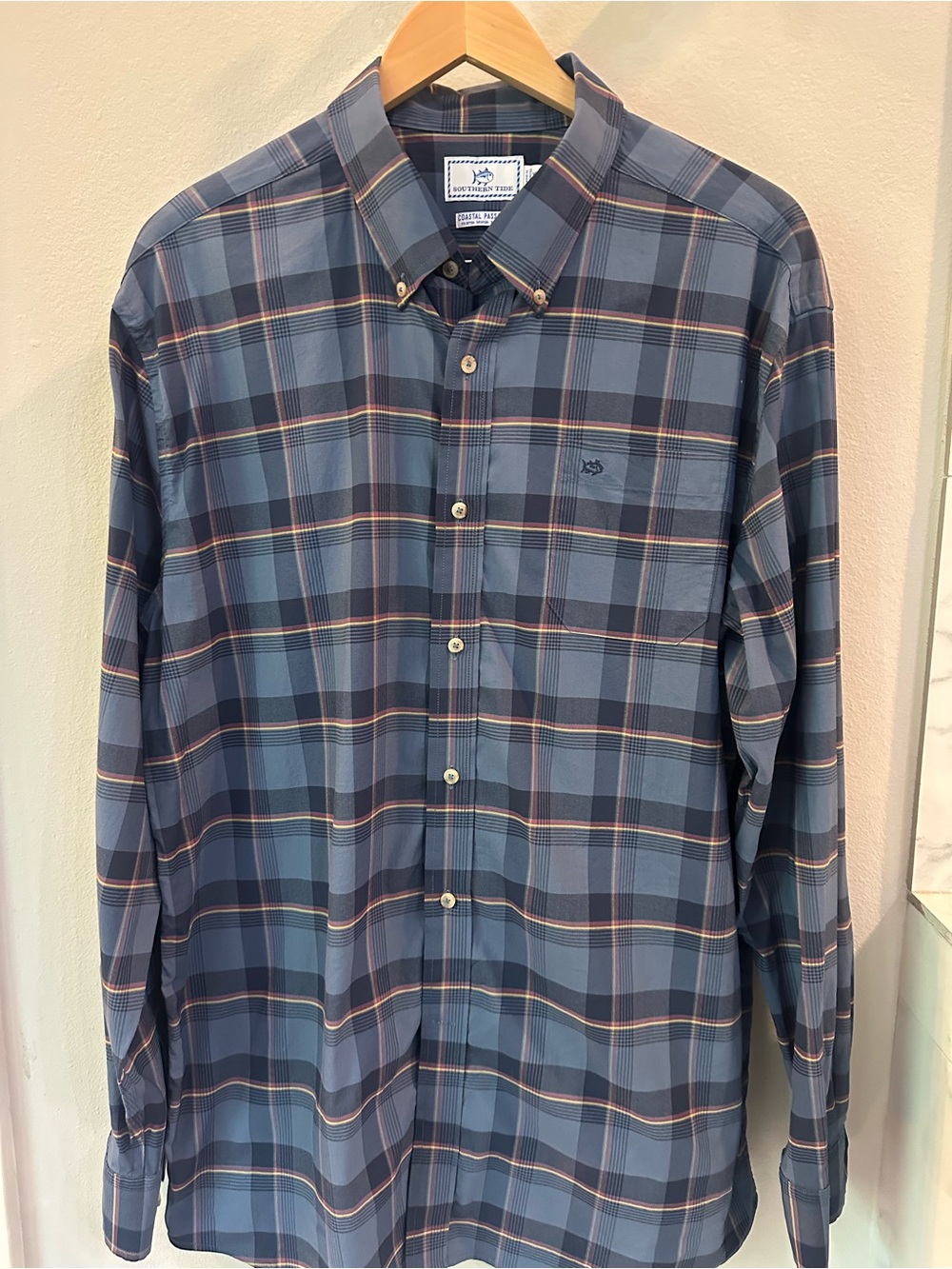 Southern Tide Men's Navy Plaid Button-Down Shirt